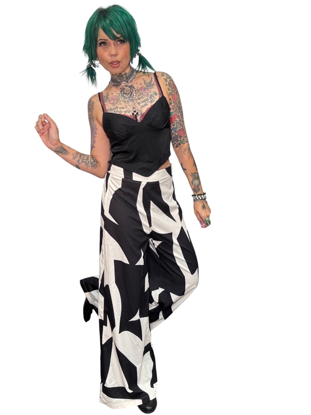 Wide leg pants